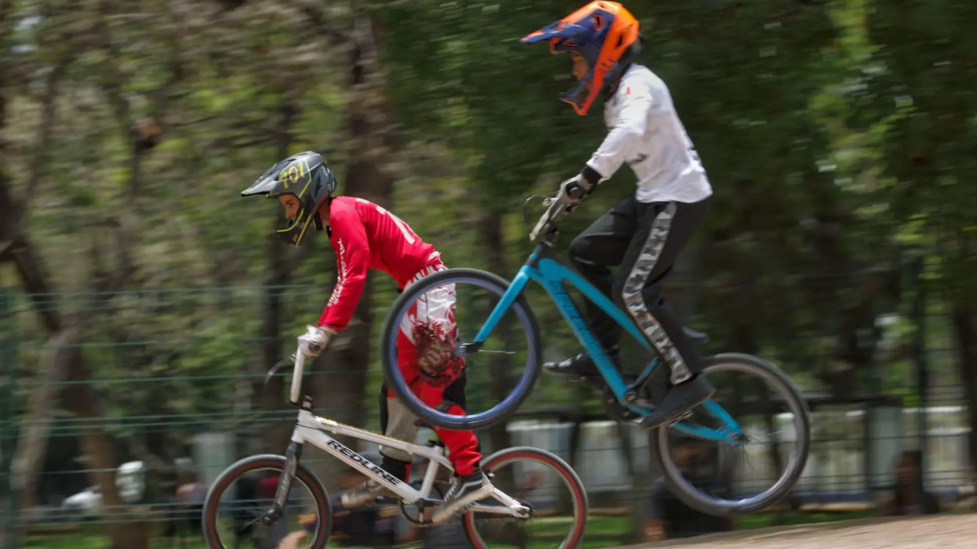 Deportistas de BMX